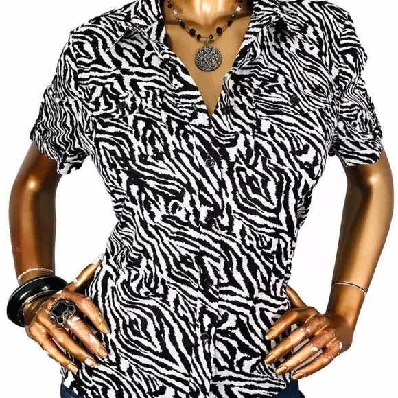 Jones New York Button Up Shirt Short Slvs Zebra Print Black White size PM - Picture 6 of 6